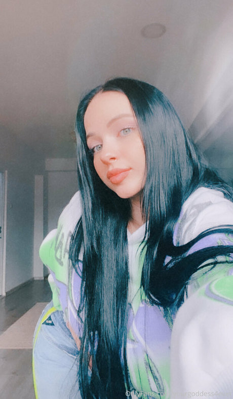 yourgoddess4ever pornstar top pictures