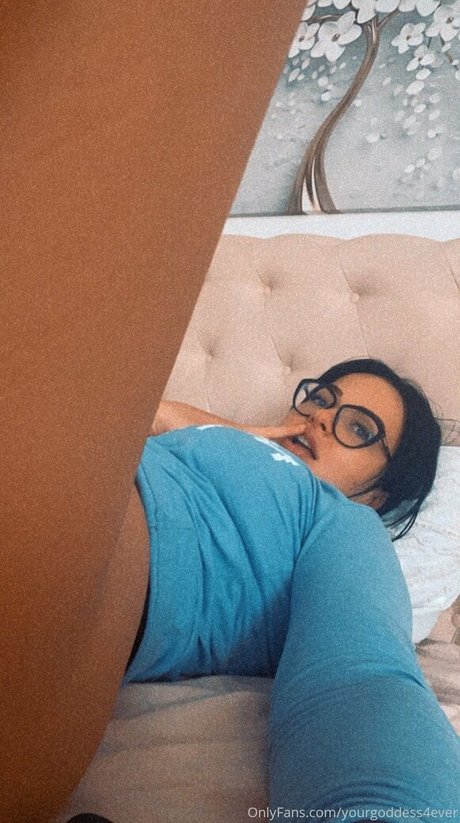 yourgoddess4ever hd pornstar img