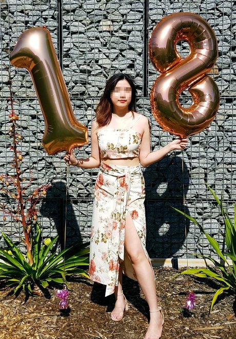 Yumi Kiwi model free picture