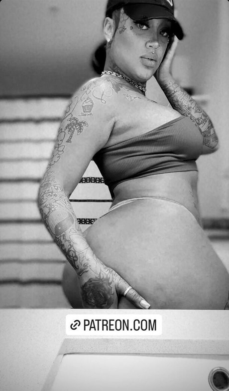 Donna Lombardi porn model pictures