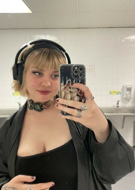 Hickorymoth pornstar nude galleries