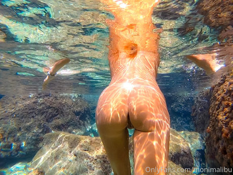 Monimalibu pornographic star photo