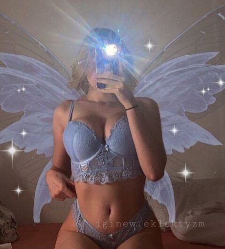 strawberry milk onlyfans adult pic