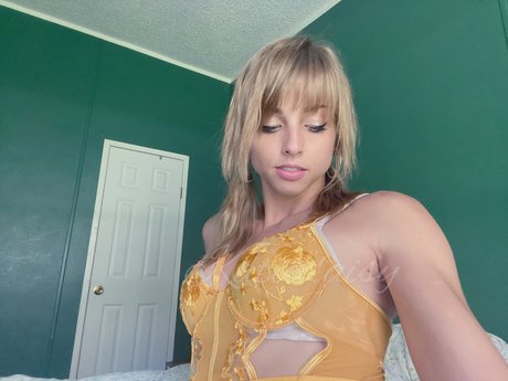 Katiedaisy nice model images