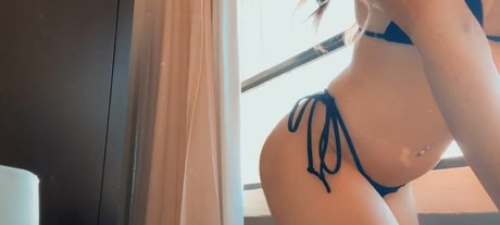 Adison Briana pornstar adult picture