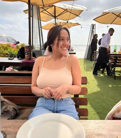 Catalina Mel perfect star photos