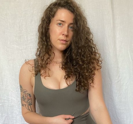 blonde ass onlyfans free naked pics