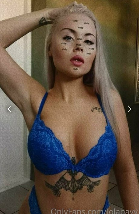 beautiful blonde onlyfans art nude photos