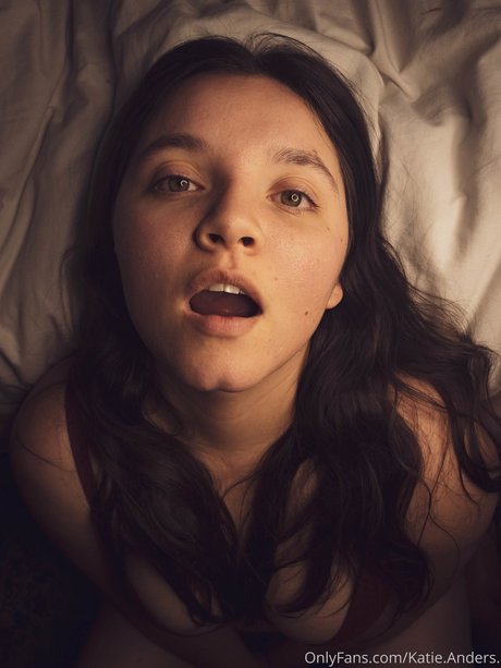 Katie and Rose Anders star exclusive pic