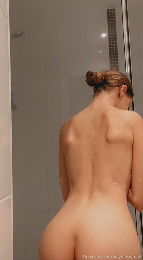 Onlyfanswmadi adult model img