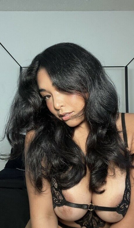 Dollycakes nudes model pics