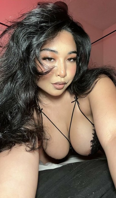 Dollycakes nude pornstar photos