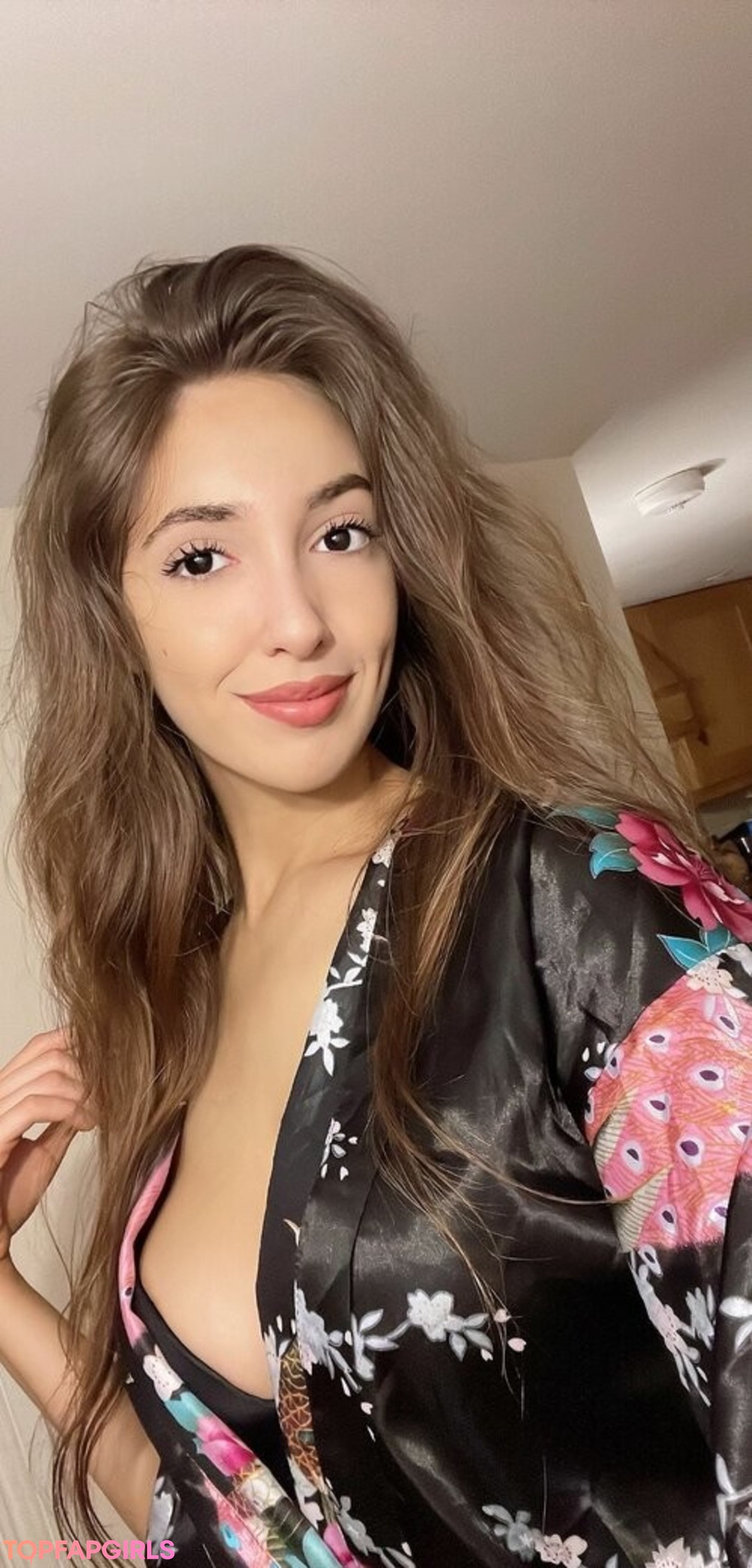 Coral Larsen pornstar top photo