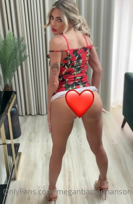 Megan Barton Hanson perfect star pictures