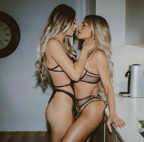 milf yoga onlyfans exclusive images