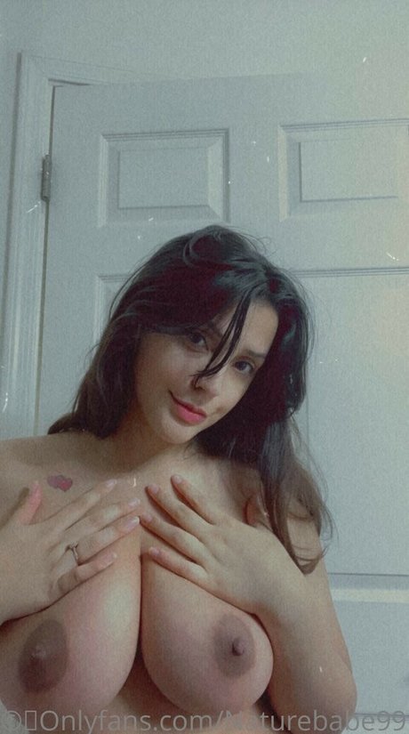 mature cougar onlyfans sexy nude gallery