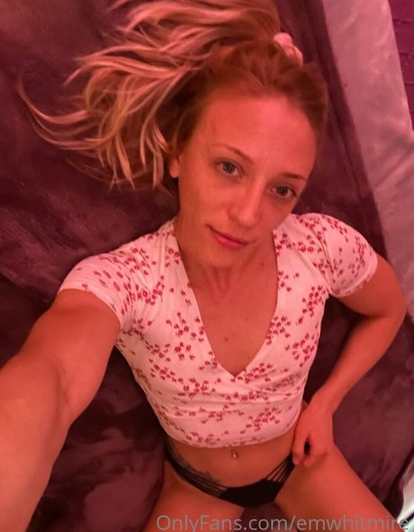 Emily Whitmire sexy star gallery