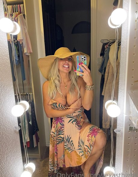 asian free onlyfans erotic img