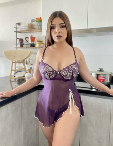 Anhastacia Fox star hot picture