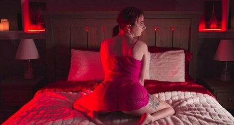 Demii Starr pretty model pictures