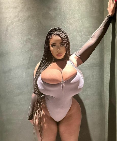 thick girls onlyfans sexy nude img