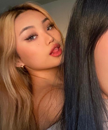 gathealien naked star picture