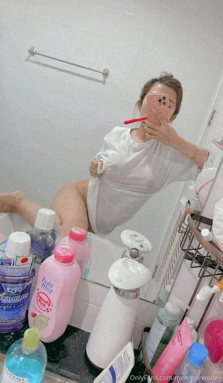 menaraewadee naked model photos