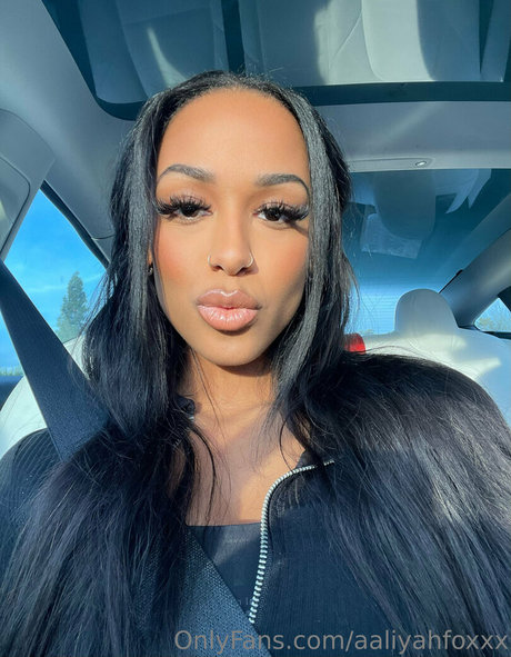 Aaliyah Foxxx model best pic