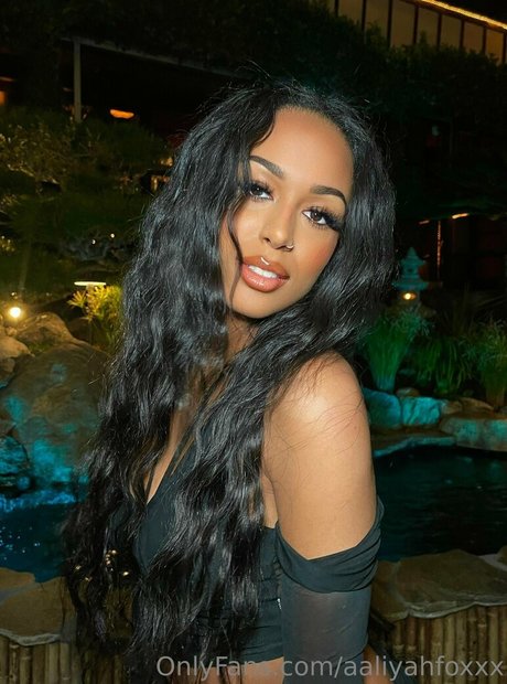 Aaliyah Foxxx model hd photos