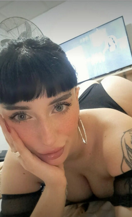 dark nipples onlyfans nude archive