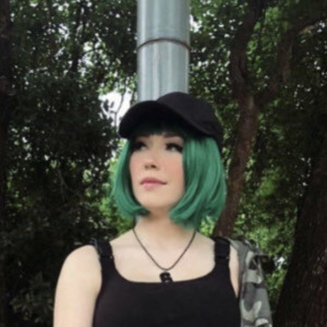 Aestheticallydorky model nude pics