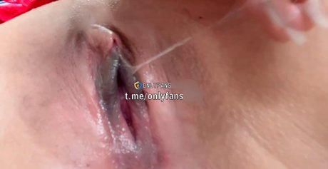 Karen Paniagua erotic model photo