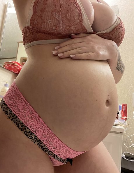 ambbss star naked photo