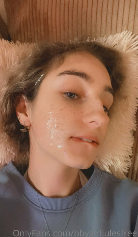 bbygirljulesfree star nudes photos