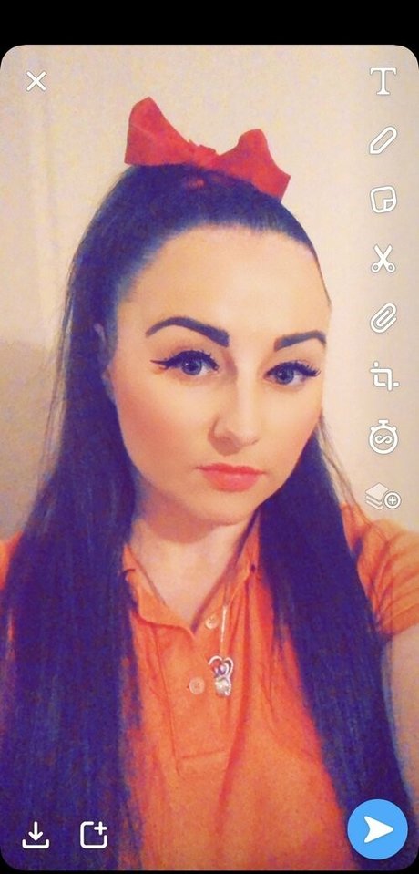 nadinetilley sexy star picture