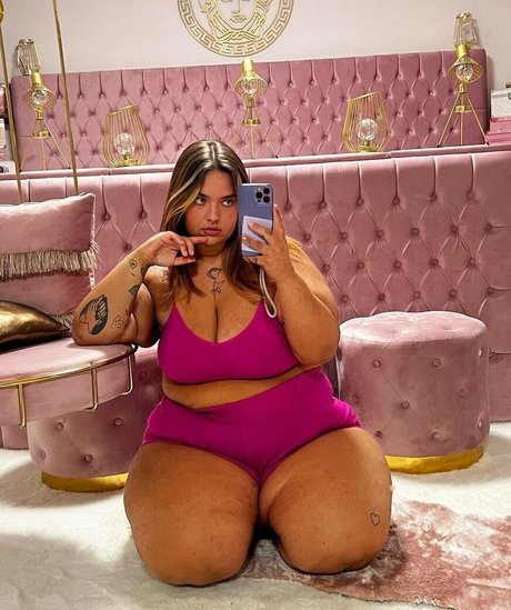 Wero7 7 7 sexy pornstar picture