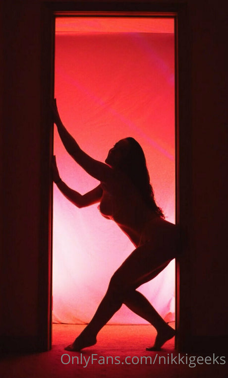 NikkiGeeks porn actress archive