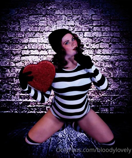 bloodylovely star hot gallery