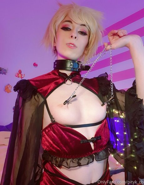 pityk cb beautiful actress img