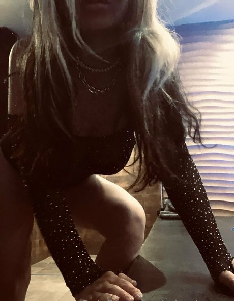 miss ivanna model xxx image