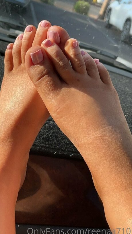 reenaa710 adult model pictures