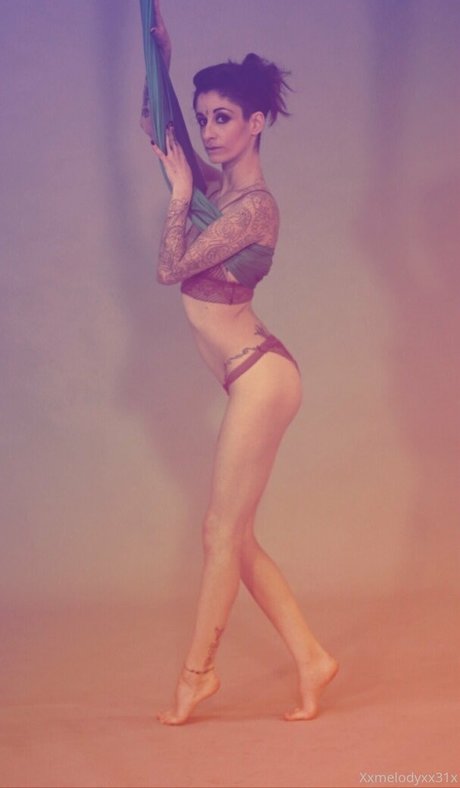xxmelodyfxx31xx art model pictures