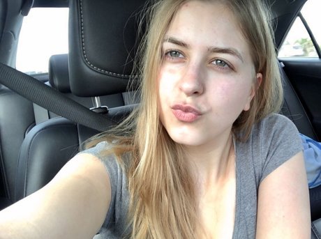 graciej233 pretty pornstar archive