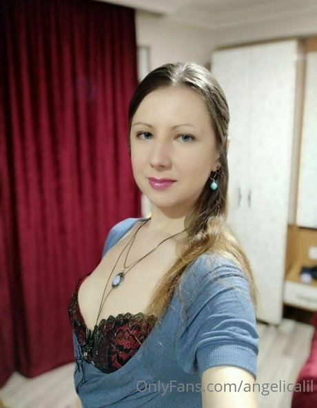 angelicalil star exclusive pictures