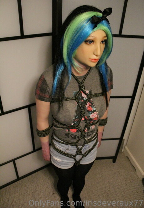 irisdeveraux77 art pornstar gallery