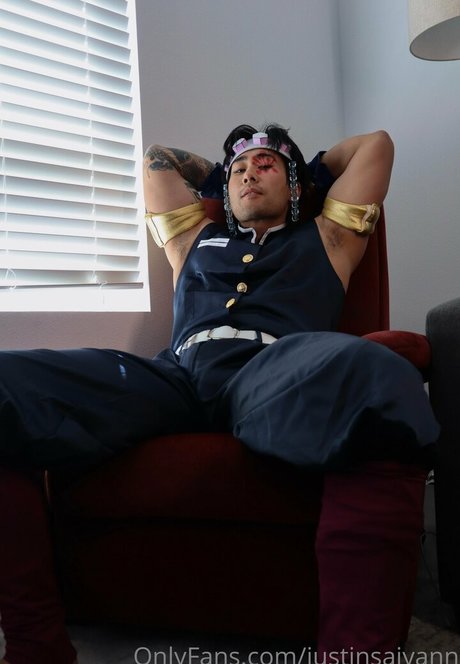 justinsaiyann star sexy photo