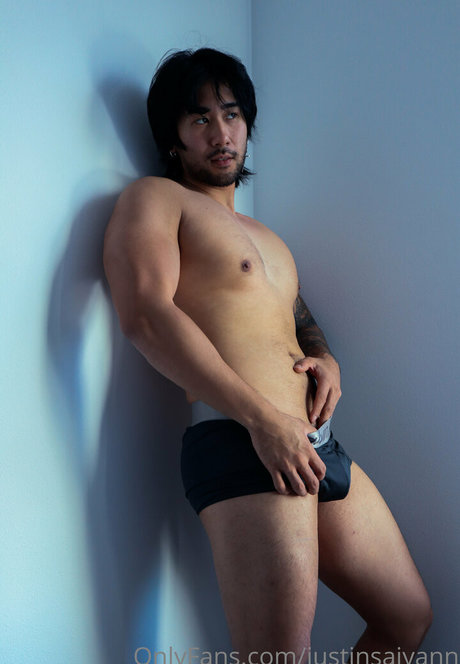 justinsaiyann erotic model pic