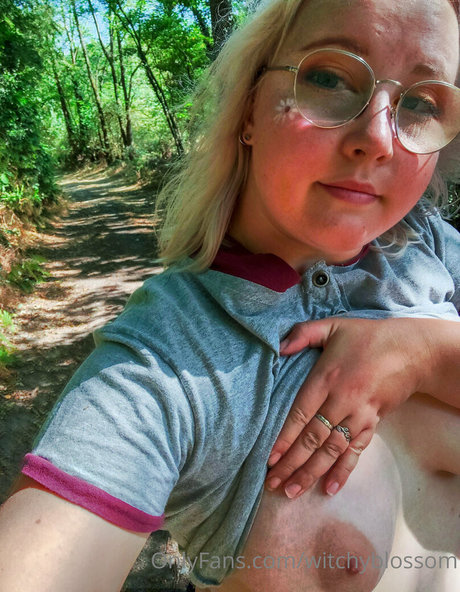 hot naked onlyfans erotic image