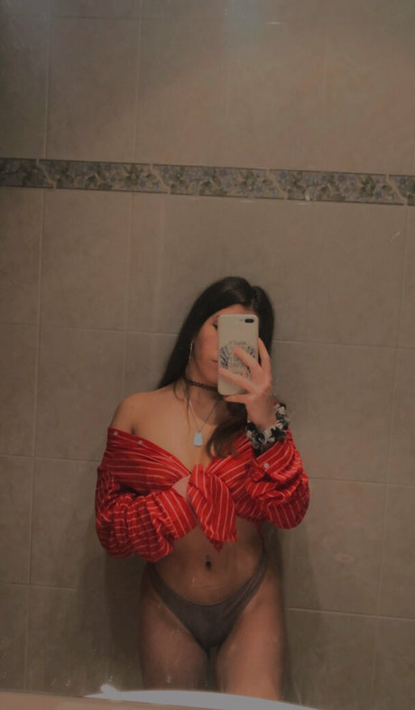 umi isabella best actress photos