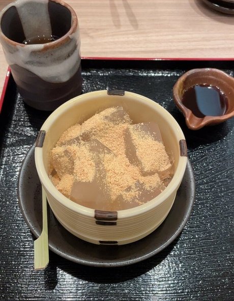 souai model top images